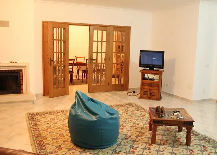 Semesterbostad Canas House - Al Areia Branca